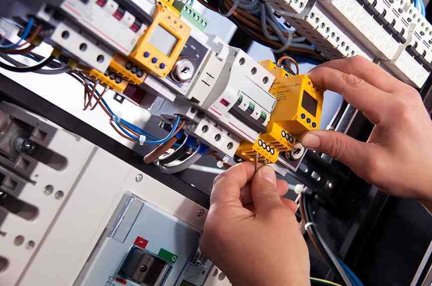 Electrical maintainance Electrical maintainance